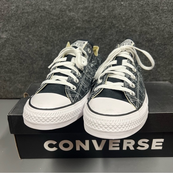 Converse “Outer Space Constellation” Chuck Taylor All Star Shoes Men’s Size 12 - Picture 2 of 16